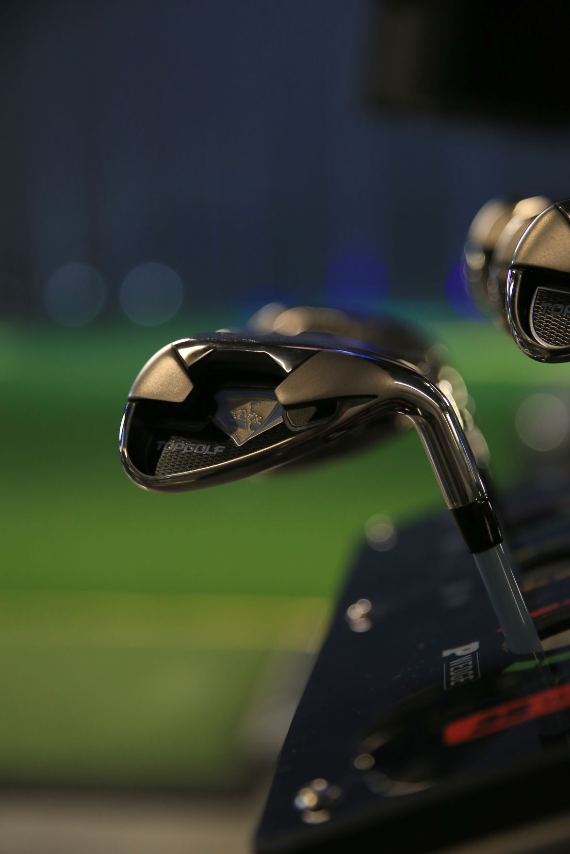 BR.topgolfbiz.010419.006